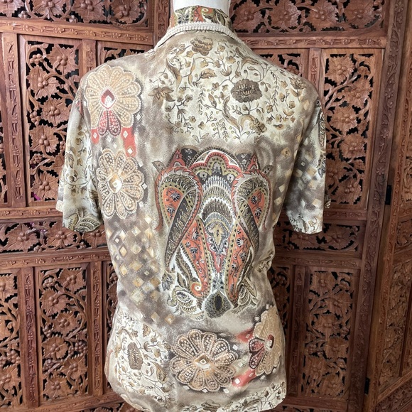 Vintage Paisley Floral Printed Button Down Blouse with Crochet Trim Boho Western - Picture 9 of 12
